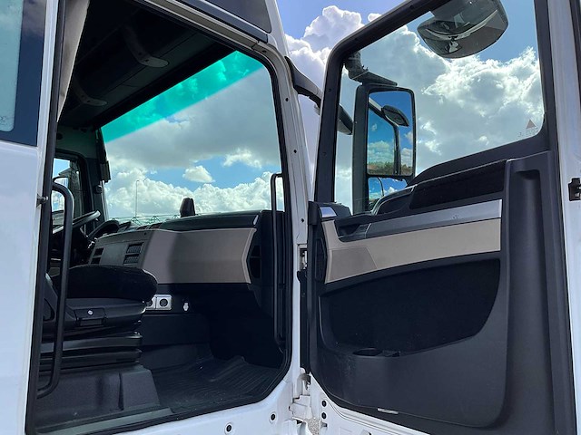 2019 man tgx 18.460 4x2 euro6 vrachtwagen - afbeelding 32 van  35