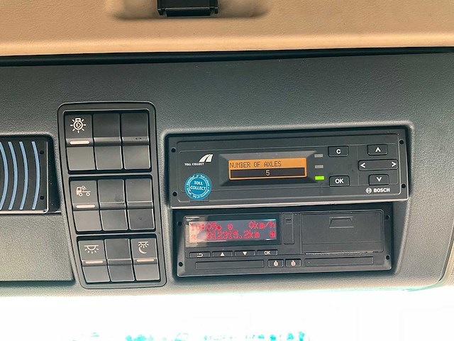 2019 man tgx 18.460 4x2 euro6 vrachtwagen - afbeelding 24 van  35