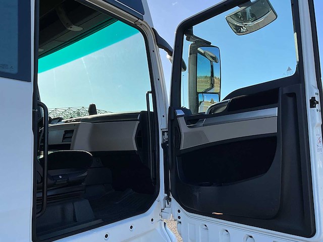 2019 man tgx 18.460 4x2 euro6 vrachtwagen - afbeelding 33 van  36