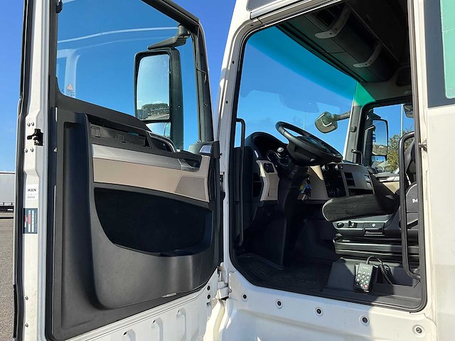 2019 man tgx 18.460 4x2 euro6 vrachtwagen - afbeelding 17 van  34
