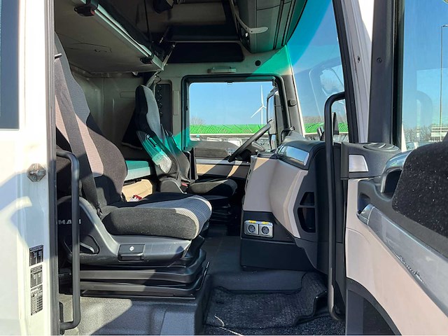 2019 man tgx 18.460 4x2 euro6 vrachtwagen - afbeelding 34 van  37