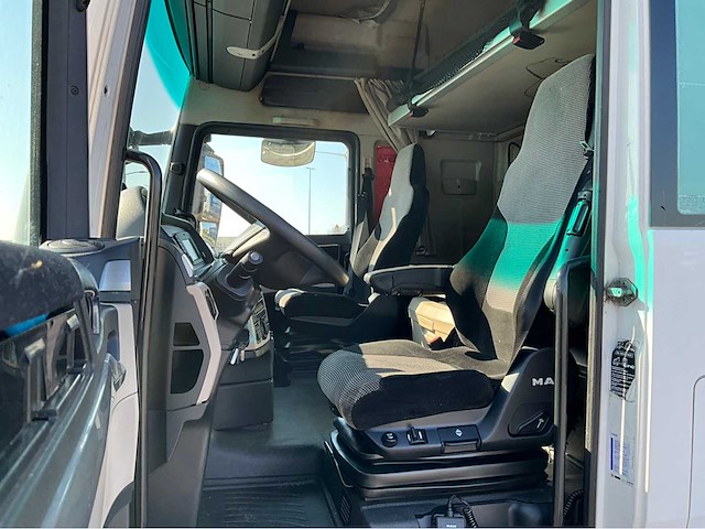 2019 man tgx 18.460 4x2 euro6 vrachtwagen - afbeelding 10 van  35