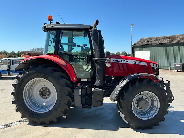 2019 massey ferguson 7718 s dyna vt vierwielaangedreven landbouwtractor - afbeelding 26 van  27