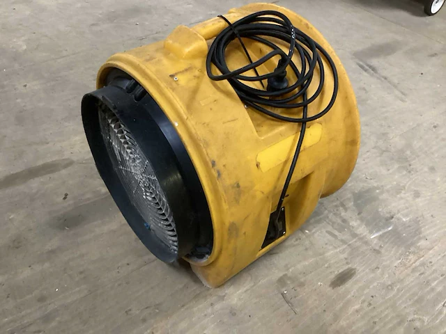 2019 master bl 8800 ventilator - afbeelding 1 van  4