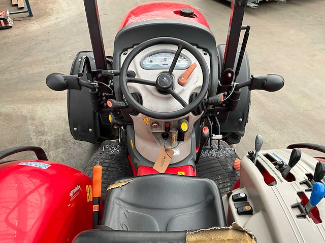 2019 mccormick x2.30 smalspoor- en compacttractor - afbeelding 10 van  19