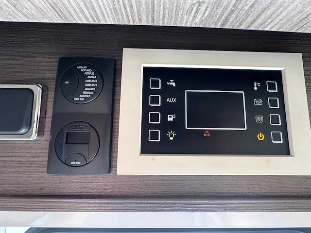 2019 mclouis carat 480g camper - afbeelding 17 van  31
