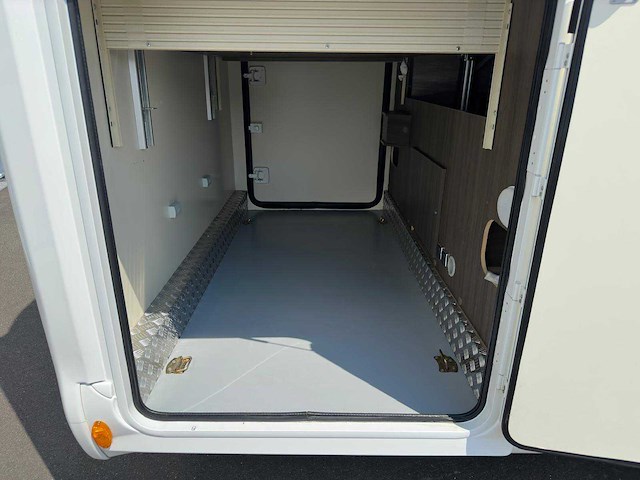 2019 mclouis carat 480g camper - afbeelding 4 van  31