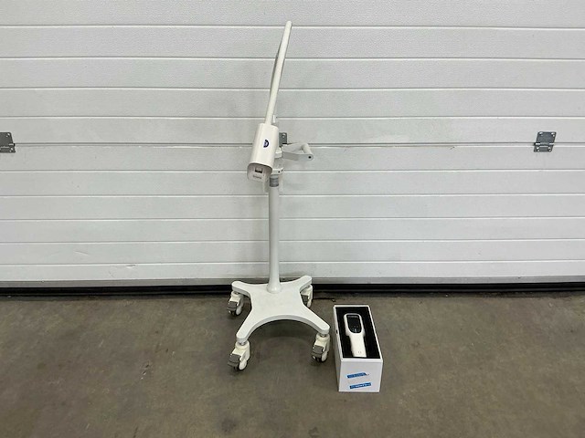 2019 medcaptain navi-30 vein finder - afbeelding 1 van  4