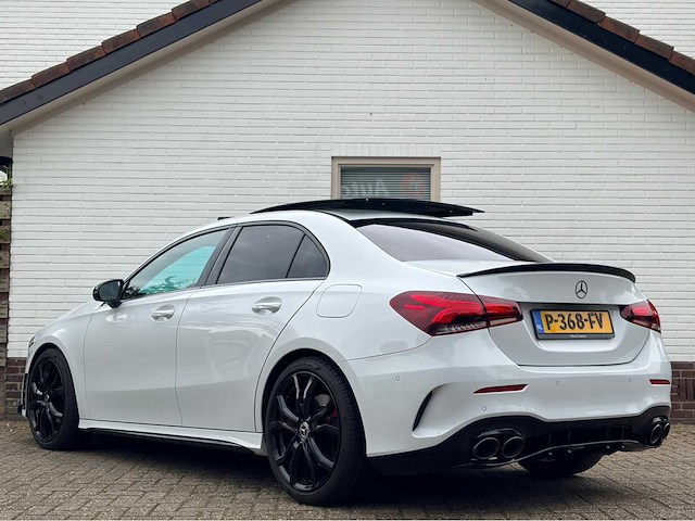 2019 mercedes-benz a-klasse 250 amg line personenauto - afbeelding 12 van  15