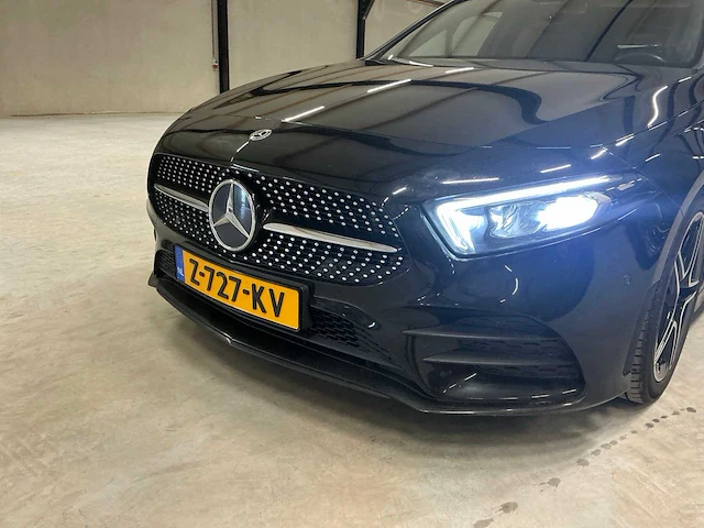 2019 mercedes-benz a-klasse amg line luxe personenauto - afbeelding 17 van  21