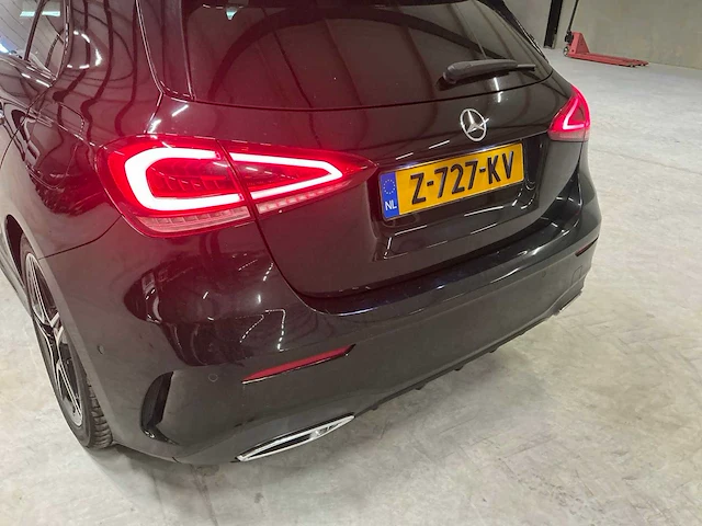 2019 mercedes-benz a-klasse amg line luxe personenauto - afbeelding 20 van  21
