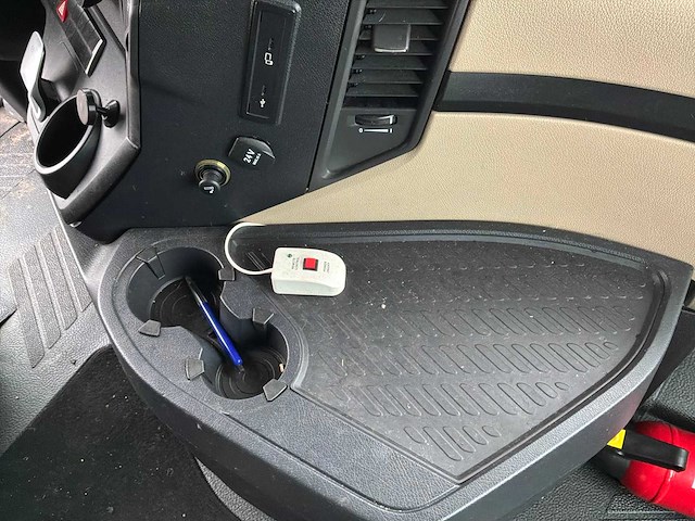 2019 mercedes-benz actros opleggertrekker 85-btf-7 - afbeelding 9 van  36