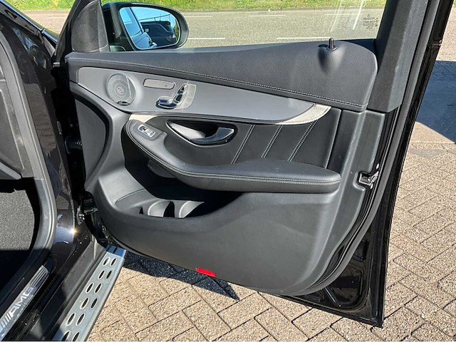 2019 mercedes-benz / amg glc63s v8 biturbo 4matic+ personenauto - afbeelding 14 van  31