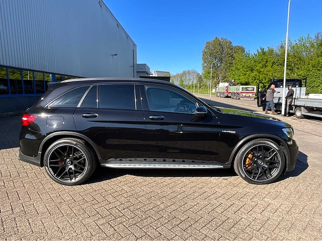 2019 mercedes-benz / amg glc63s v8 biturbo 4matic+ personenauto - afbeelding 26 van  31