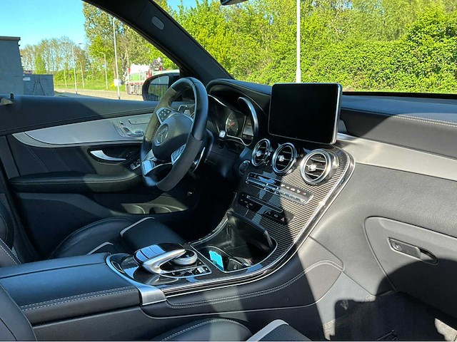 2019 mercedes-benz / amg glc63s v8 biturbo 4matic+ personenauto - afbeelding 31 van  31