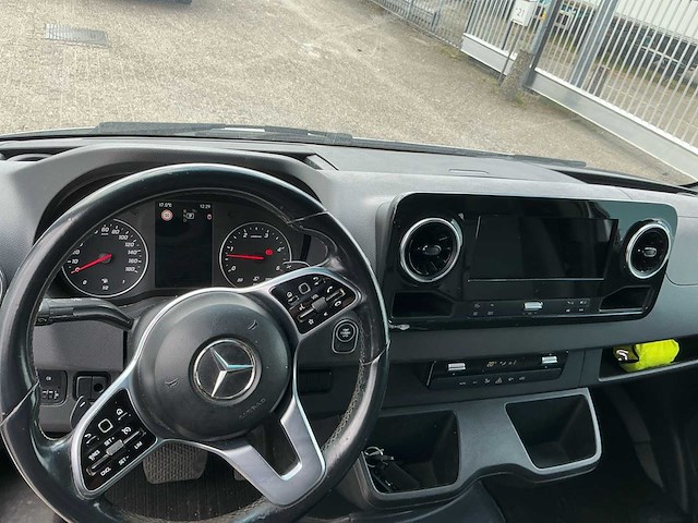 2019 mercedes-benz sprinter koel 319 3.0 cdi l2h2 bedrijfswagen - afbeelding 7 van  24