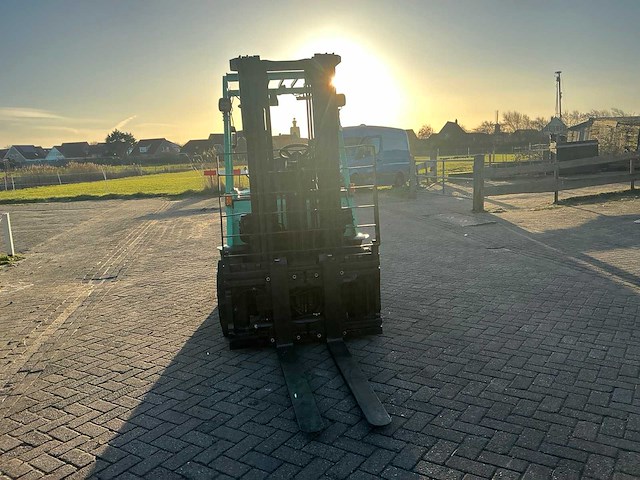 2019 mitsubishi fg30n vorkheftruck - afbeelding 14 van  16