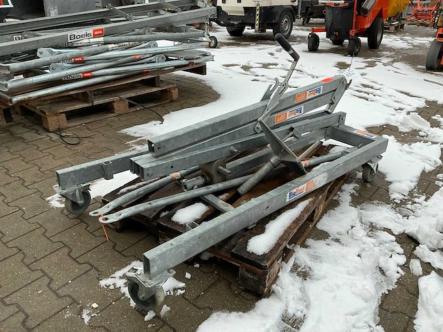 2019 muba kal 275 krachtarmlift / montagelift - afbeelding 1 van  6