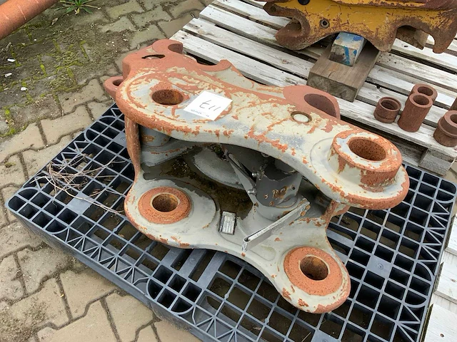 2019 muller/powerlatch ec160 snelwissel - afbeelding 1 van  8