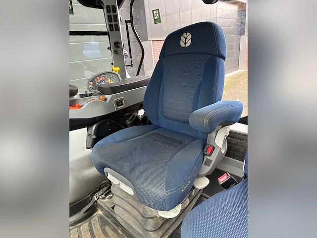 2019 new holland t7.210 auto command vierwielaangedreven landbouwtractor - afbeelding 6 van  21