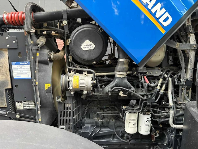 2019 new holland t7.210 auto command vierwielaangedreven landbouwtractor - afbeelding 20 van  21