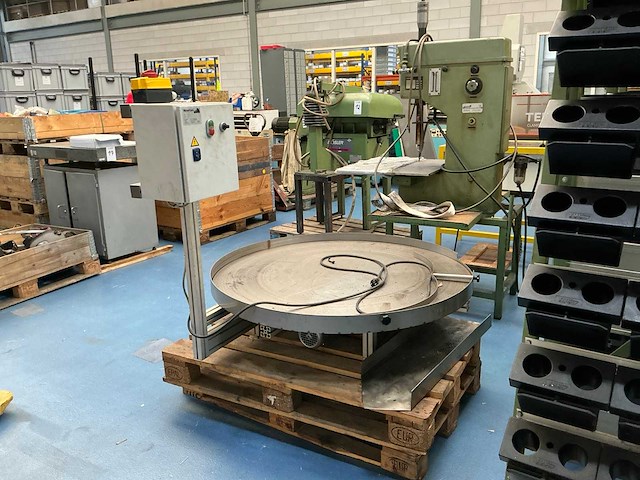 2019 newton draaitafel - afbeelding 1 van  6