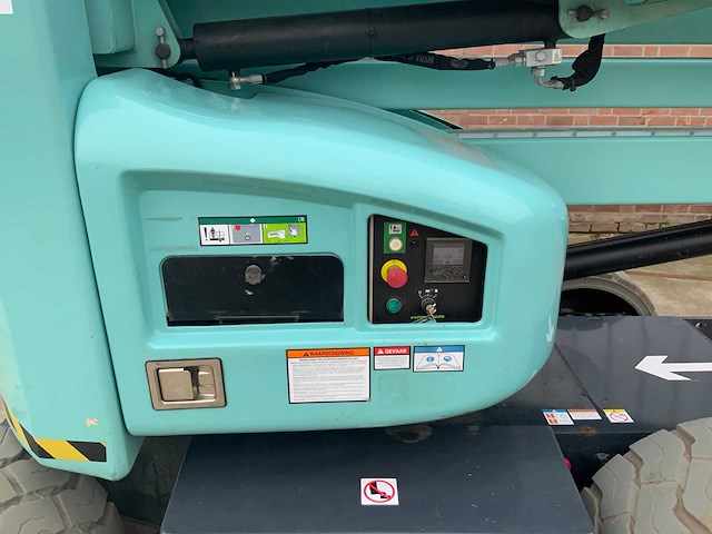 2019 nifty hr17ne 2x4 mk4 zelfrijdende kniktelescoophoogwerker - afbeelding 14 van  25