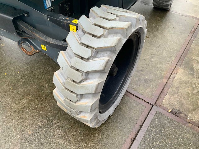 2019 nifty hr21 e 2x4 mk2 zelfrijdende kniktelescoophoogwerker - afbeelding 9 van  24