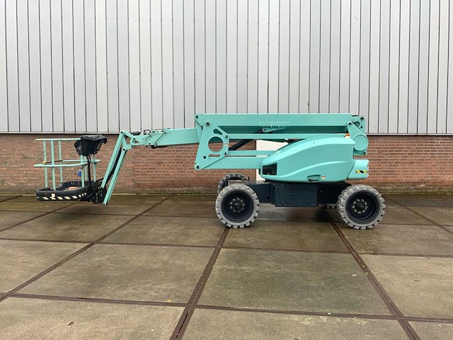 2019 nifty hr21 e 2x4 mk2 zelfrijdende kniktelescoophoogwerker - afbeelding 18 van  24