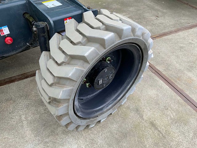 2019 nifty hr21e 2x4 mk2 zelfrijdende kniktelescoophoogwerker - afbeelding 21 van  34