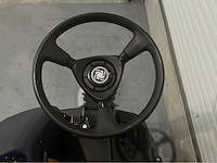 2019 nilfisk sc6500 1100d zelfrijdende opzit schrob-zuigmachine - afbeelding 1 van  5