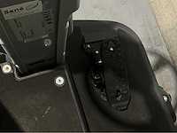 2019 nilfisk sc6500 1100d zelfrijdende opzit schrob-zuigmachine - afbeelding 7 van  18