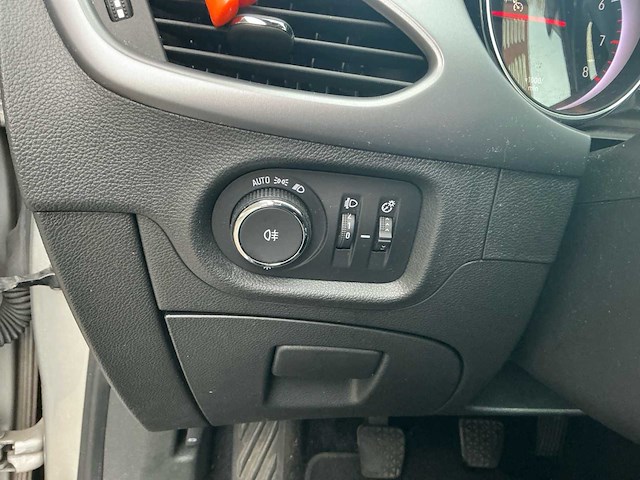 2019 opel astra sports tourer 1.0 t. innovation personenauto - afbeelding 30 van  38