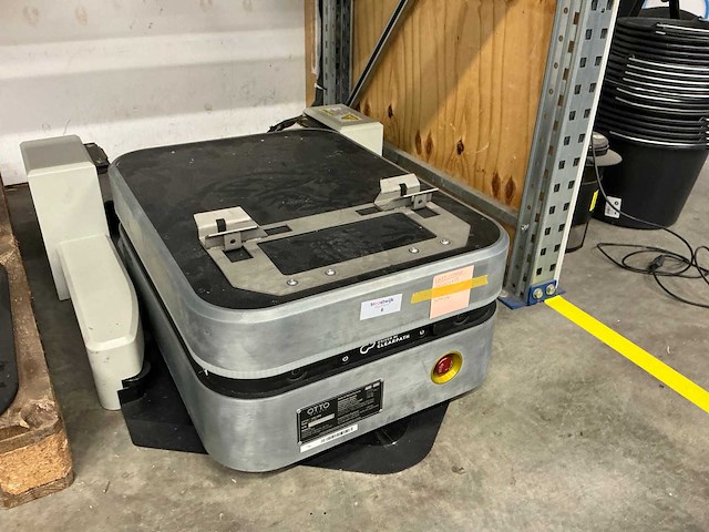 2019 otto 100 autonome mobiele robot - afbeelding 1 van  7