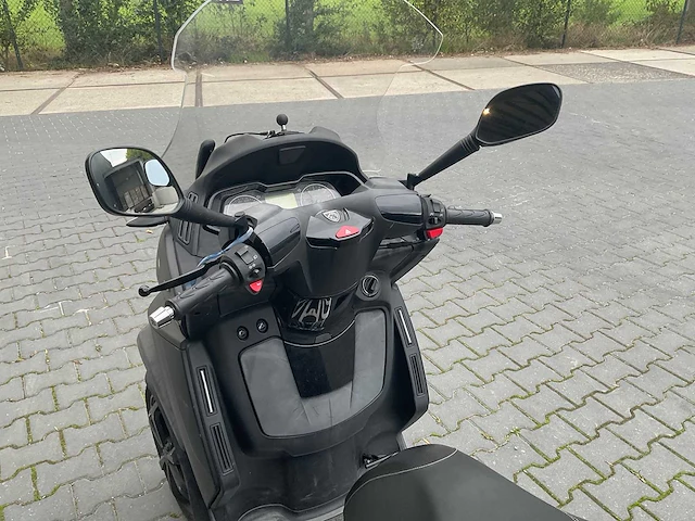 2019 peugeot - metropolis 400 - motorcycle - afbeelding 9 van  10