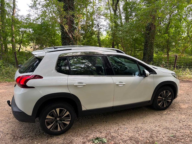 2019 peugeot 2008 automaat personenauto - afbeelding 10 van  16