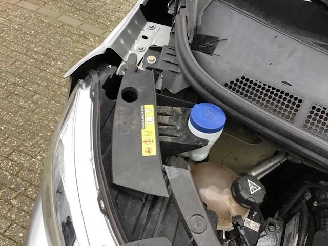 2019 peugeot traveller 1.5 bluehdi busl.s&s bedrijfswagen - afbeelding 17 van  18