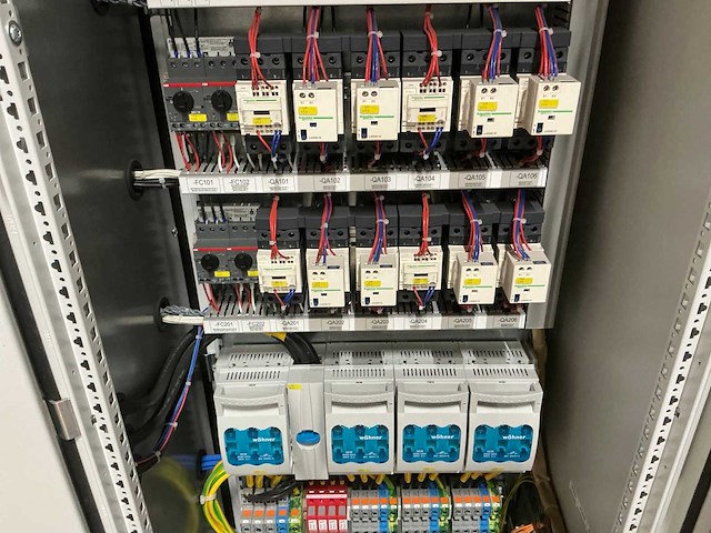 2019 piller senvion apostab 11 2 s automatische spanningsregelaar - afbeelding 5 van  7