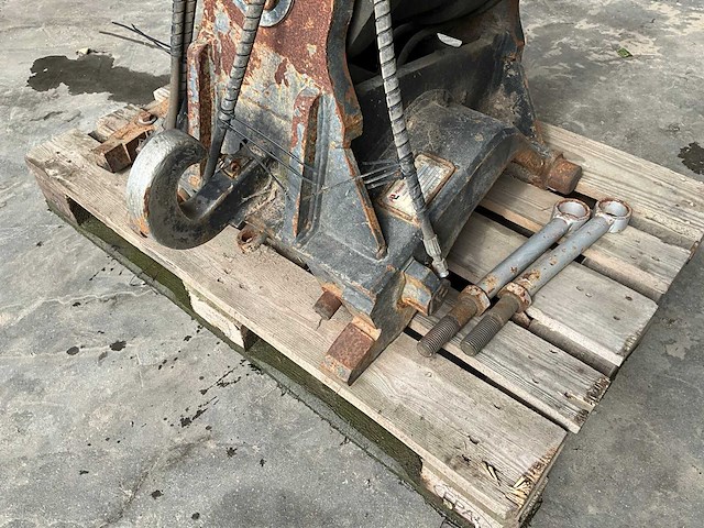 2019 pladdet pta-ng-180 kantelstuk tbv doosan graafmachine - afbeelding 14 van  14
