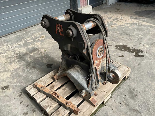 2019 pladdet pta-ng-180 kantelstuk tbv doosan graafmachine - afbeelding 8 van  13