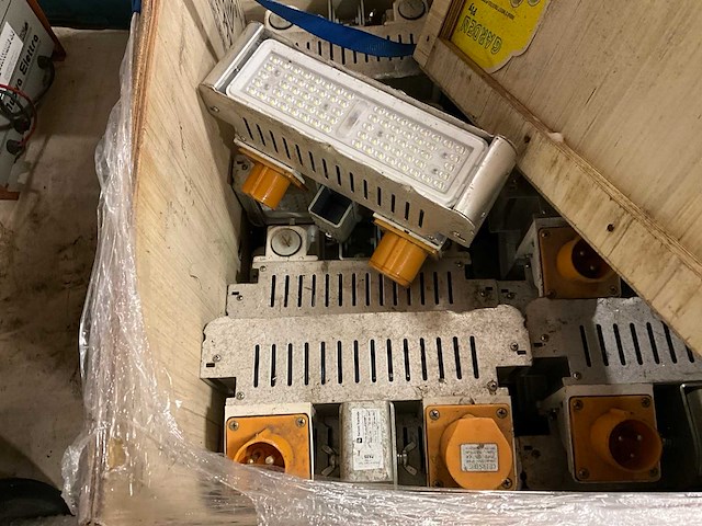 2019 prolectric pro track partij accu straatverlichting - afbeelding 8 van  11