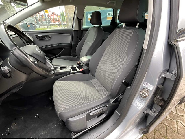 2019 seat leon st 1.6 tdi style bns i. personenauto - afbeelding 2 van  31