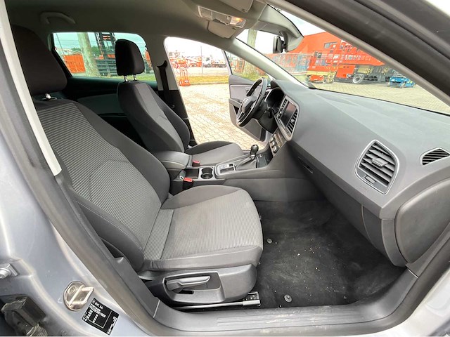 2019 seat leon st 1.6 tdi style bns i. personenauto - afbeelding 3 van  31