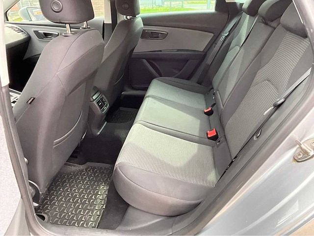 2019 seat leon st 1.6 tdi style bns i. personenauto - afbeelding 10 van  31