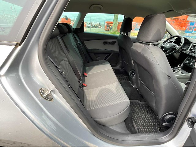 2019 seat leon st 1.6 tdi style bns i. personenauto - afbeelding 11 van  31