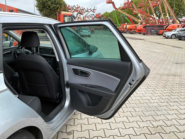 2019 seat leon st fl leon st fl 1.6 business intense personenauto - afbeelding 21 van  49