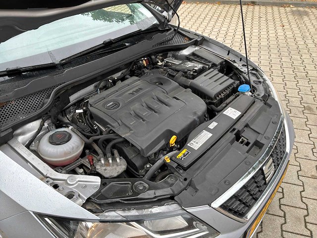 2019 seat leon st fl leon st fl 1.6 business intense personenauto - afbeelding 38 van  49