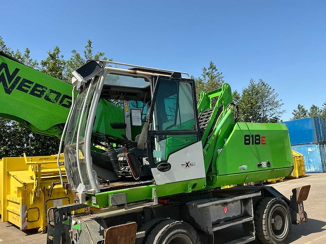 2019 sennebogen 818 banden graafmachine - afbeelding 20 van  21