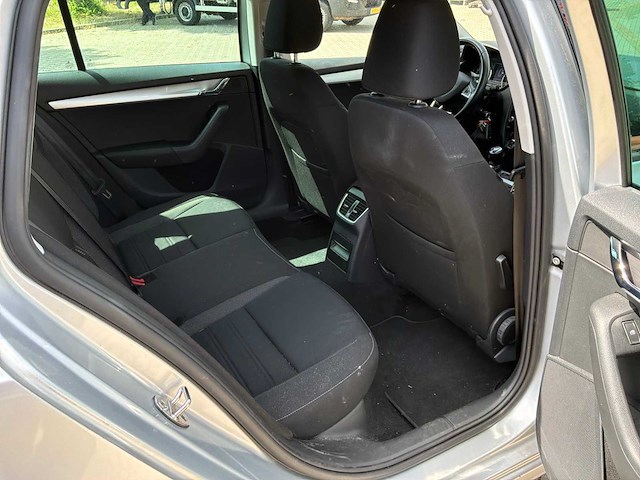 2019 skoda octavia combi 1.0 tsi bns edition personenauto - afbeelding 18 van  50