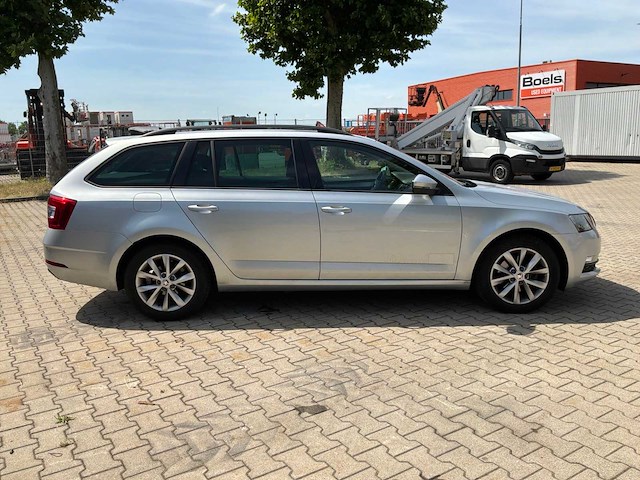 2019 skoda octavia combi 1.0 tsi bns edition personenauto - afbeelding 34 van  50